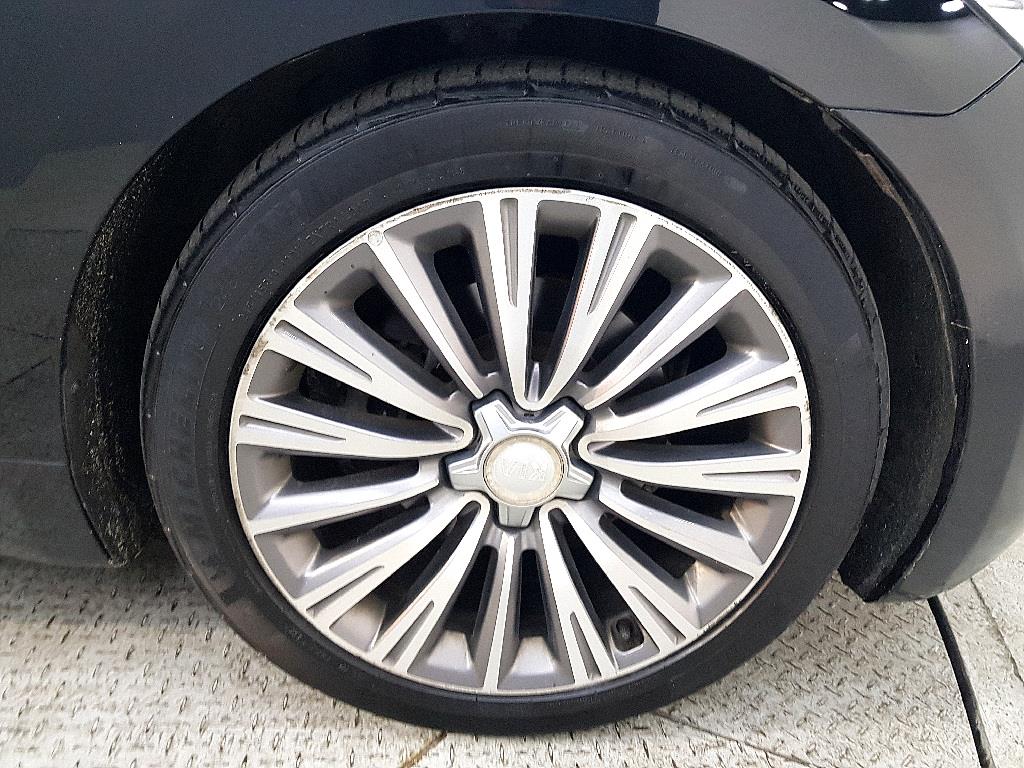 KIA K9 2015 Negro - Importación desde Corea - HF Imports Iquique - Foto 20