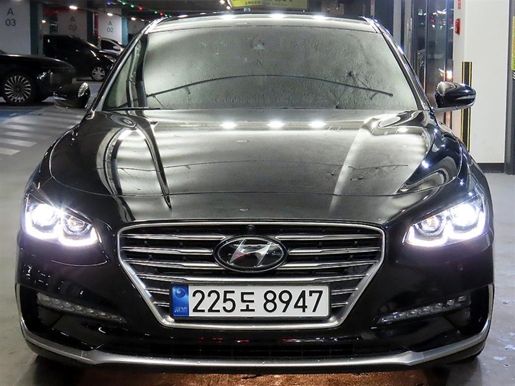 HYUNDAI Grandeur - Vista 2