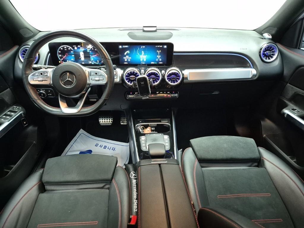 Mercedes Benz GLB Class - Vista 7