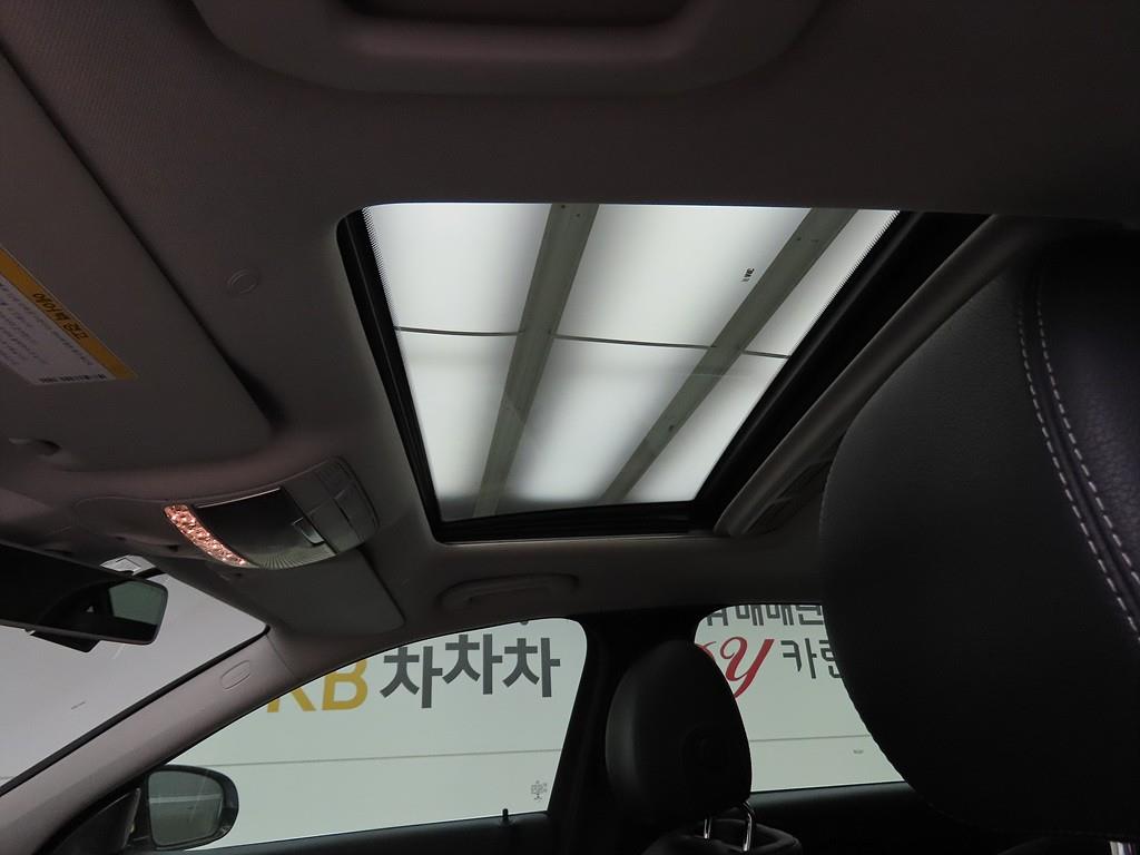 Mercedes Benz E class 2017 Blanco - Importación desde Corea - HF Imports Iquique - Foto 16