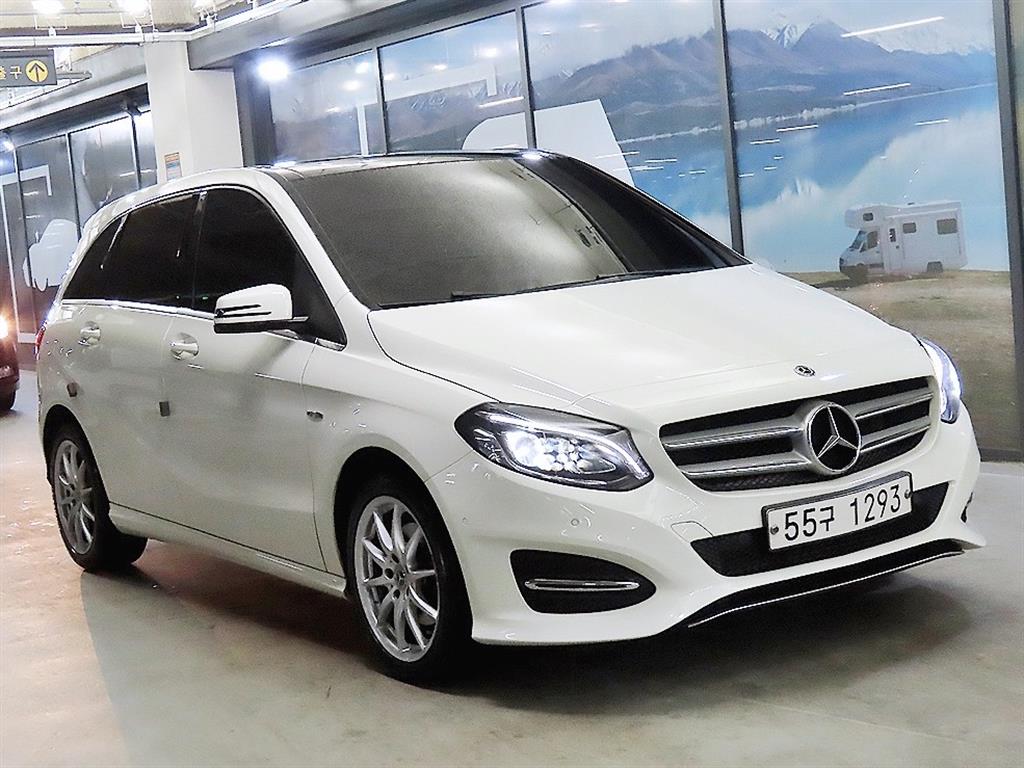 Mercedes Benz B Class (MY B) 2018 Blanco - Importación desde Corea - HF Imports Iquique - Foto 1