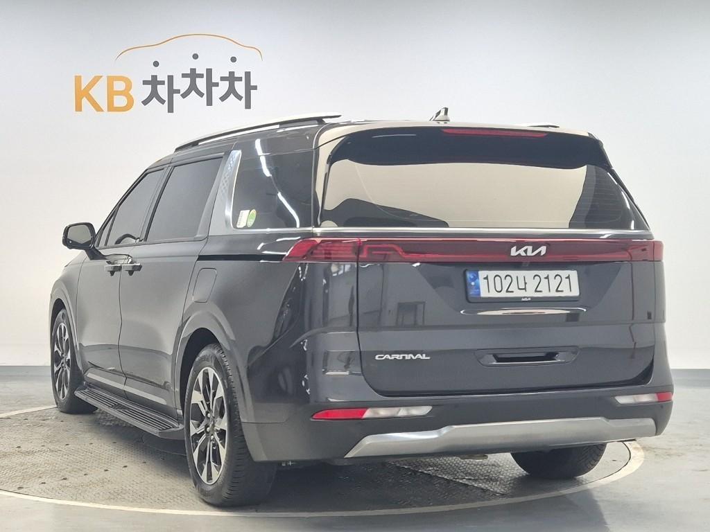 KIA Carnival - Vista 2