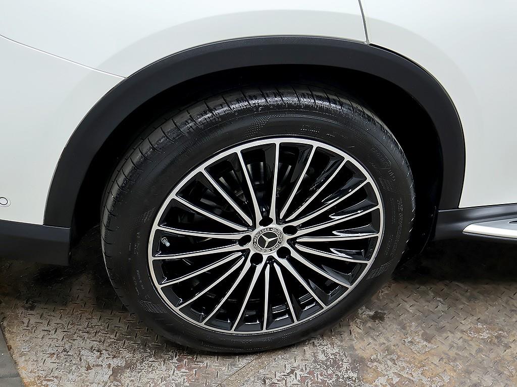 Mercedes Benz GLC Class 2024 Blanco - Importación desde Corea - HF Imports Iquique - Foto 8