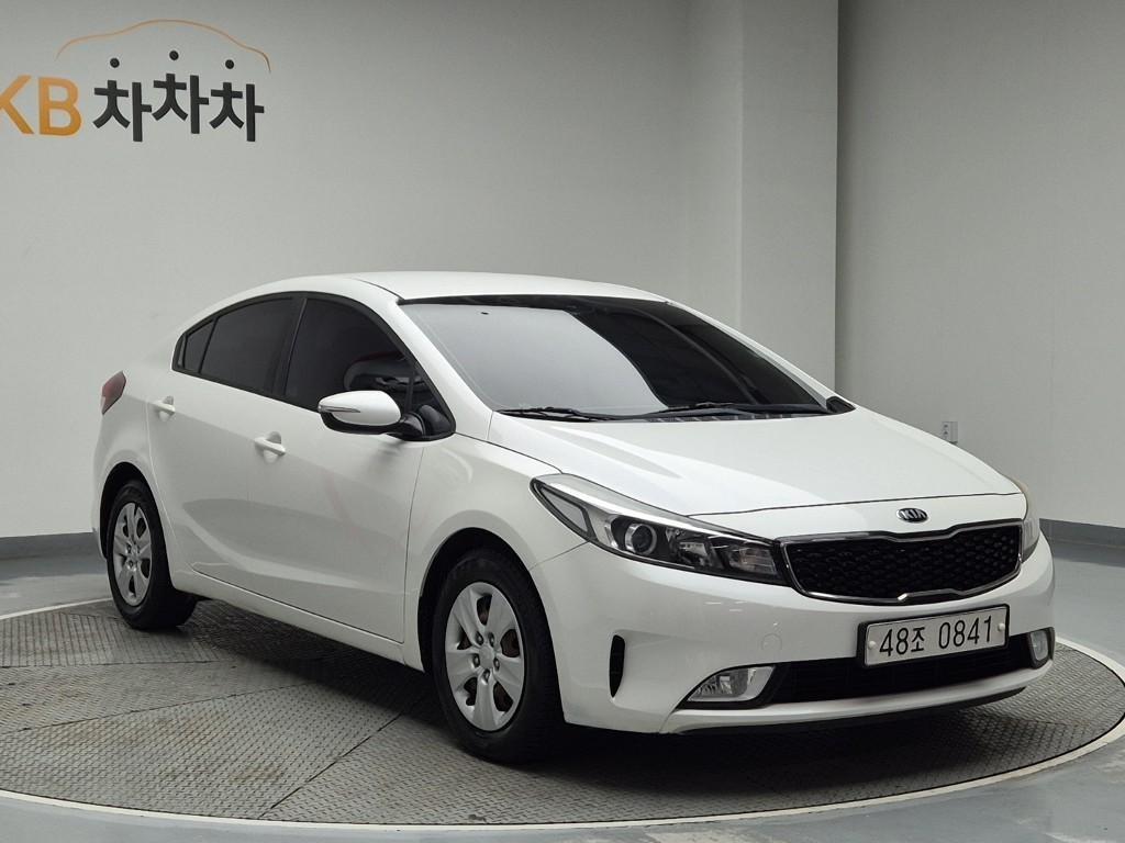 KIA K3 2016 Blanco - Importación desde Corea - HF Imports Iquique - Foto 1