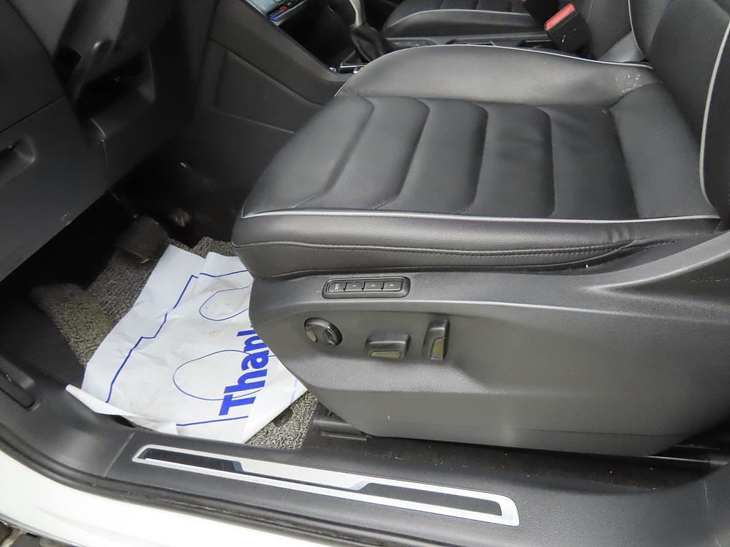 Volkswagen Tiguan 2022 Blanco - Importación desde Corea - HF Imports Iquique - Foto 18