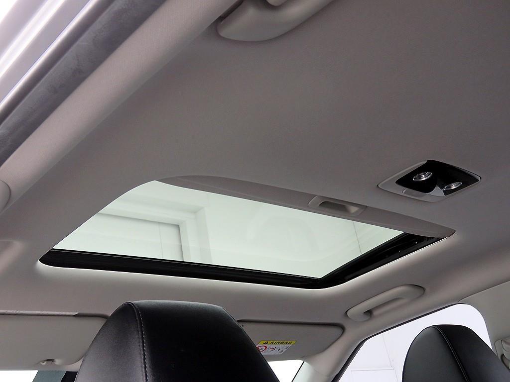 KIA Seltos - Vista 9