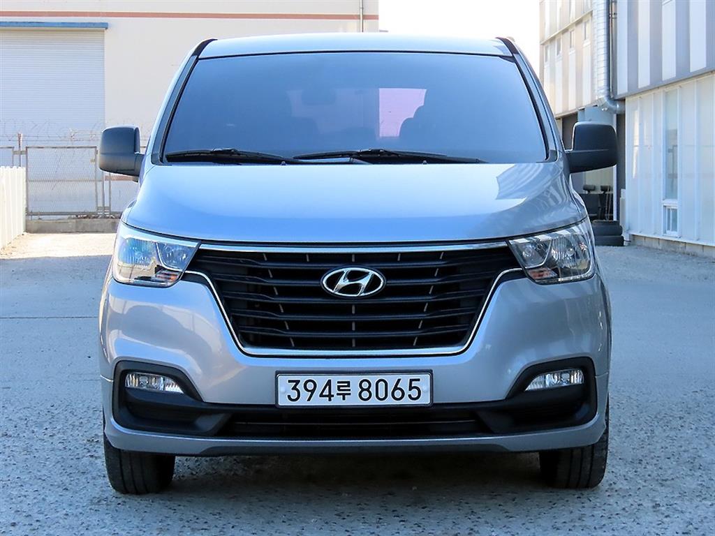HYUNDAI Starex 2019 - Importación desde Corea - HF Imports Iquique - Foto 1