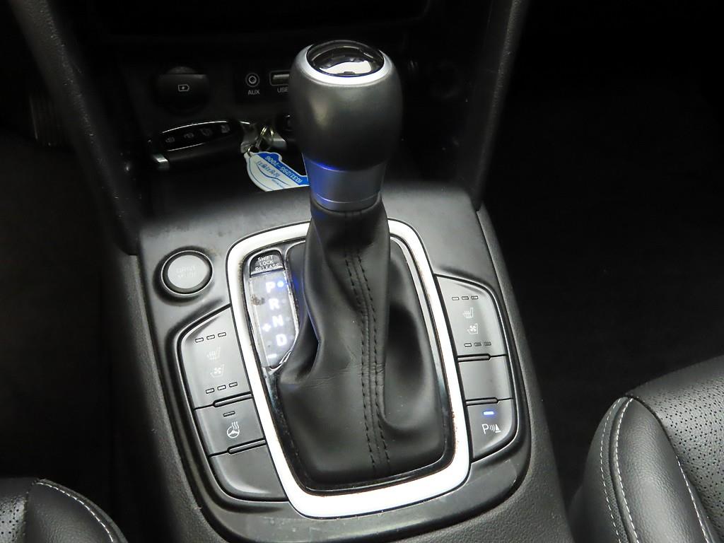 HYUNDAI Kona - Vista 11