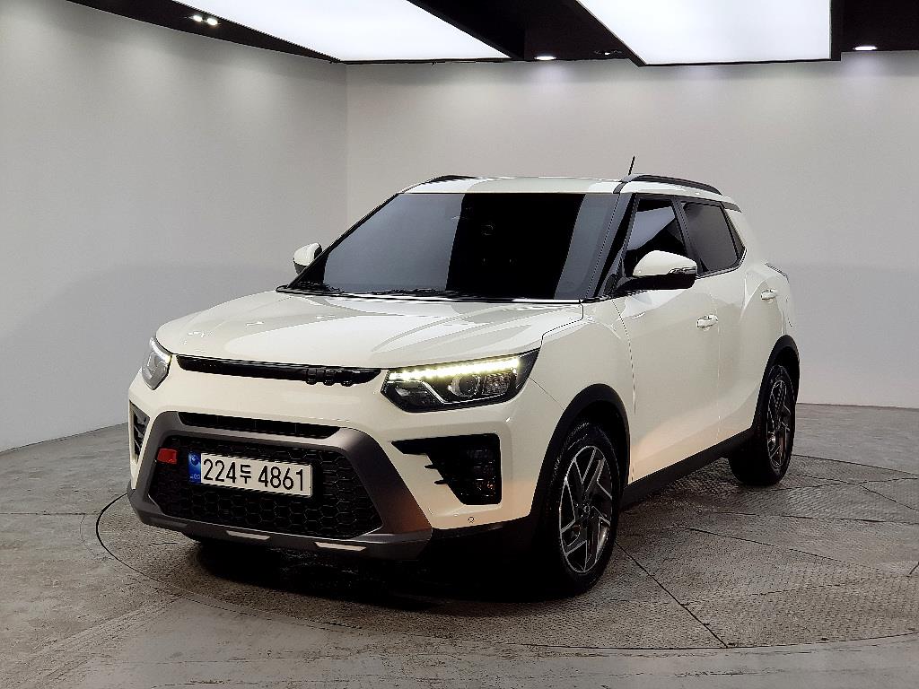 Ssangyong Tivoli 2024 Blanco - Importación desde Corea - HF Imports Iquique - Foto 1