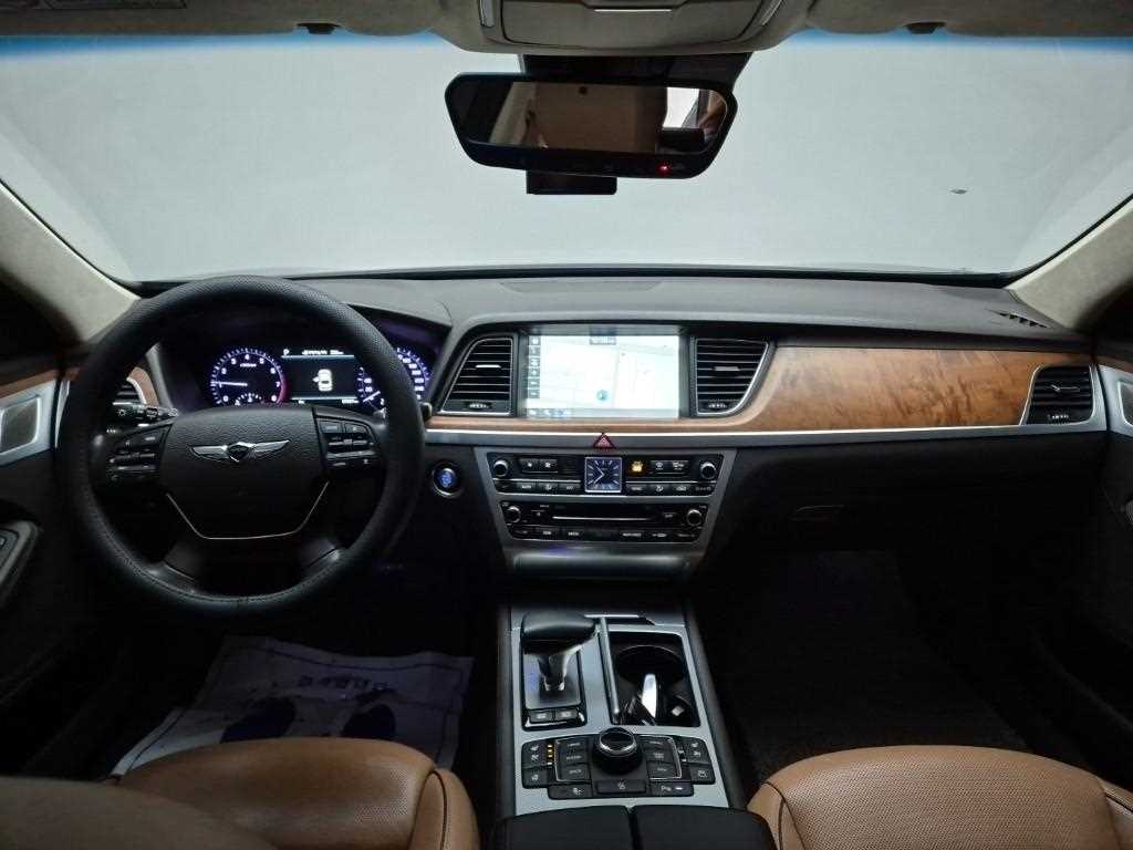 Genesis G80 - Vista 7