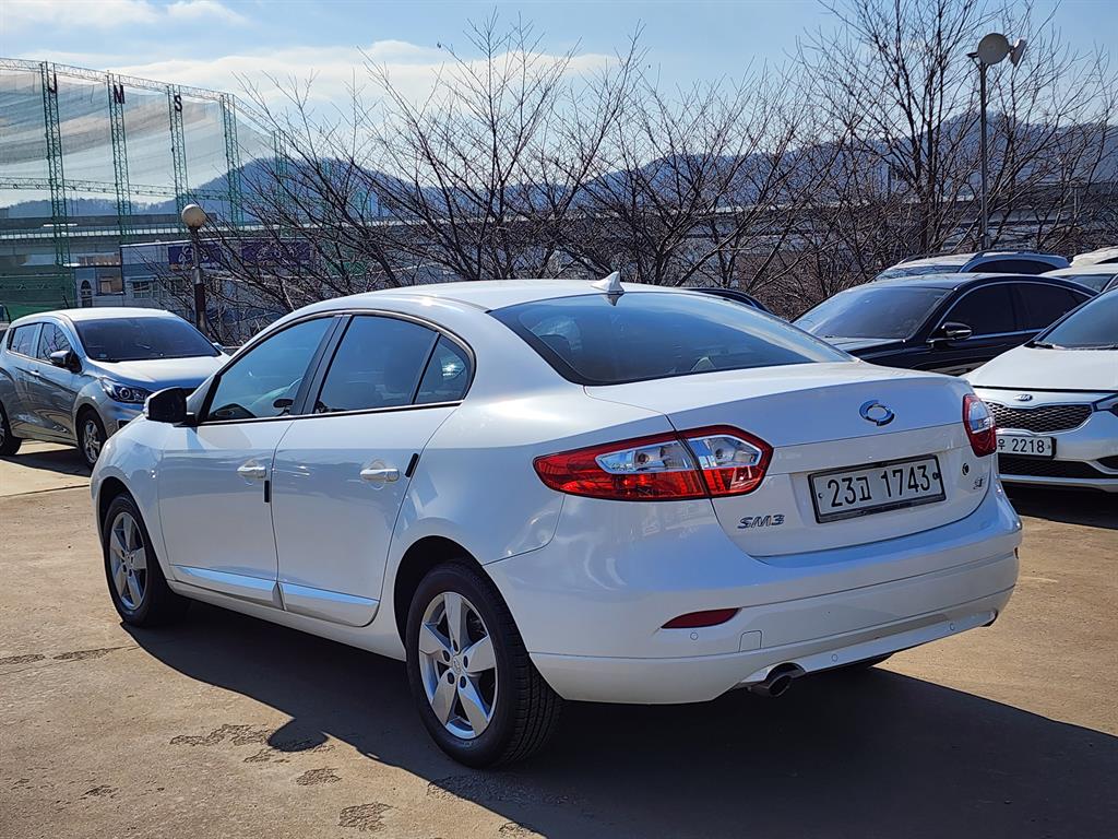 SAMSUNG SM3 - Vista 4