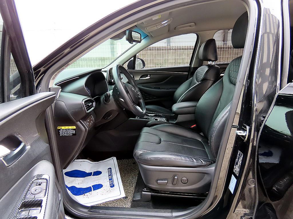 HYUNDAI Santa Fe - Vista 5