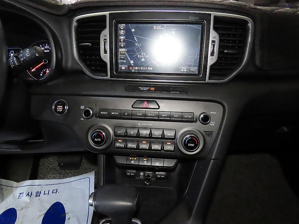 KIA Sportage - Vista 11