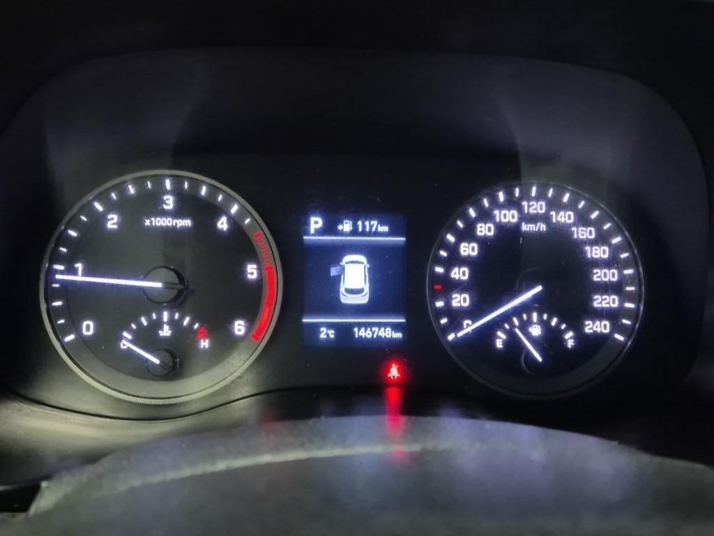 HYUNDAI Tucson - Vista 6