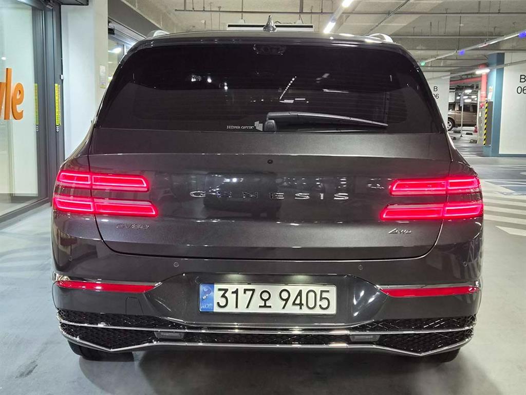 Genesis GV80 - Vista 5