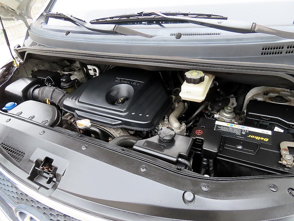 HYUNDAI Starex 2009 - Importación desde Corea - HF Imports Iquique - Foto 18