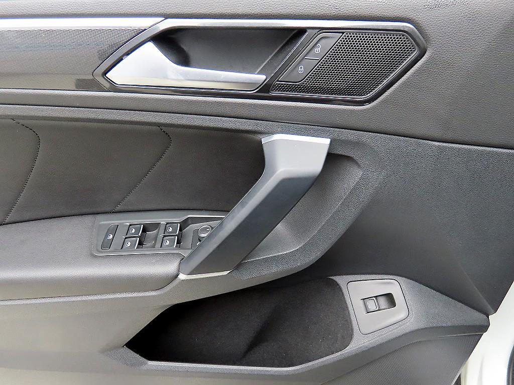 Volkswagen Tiguan - Vista 11