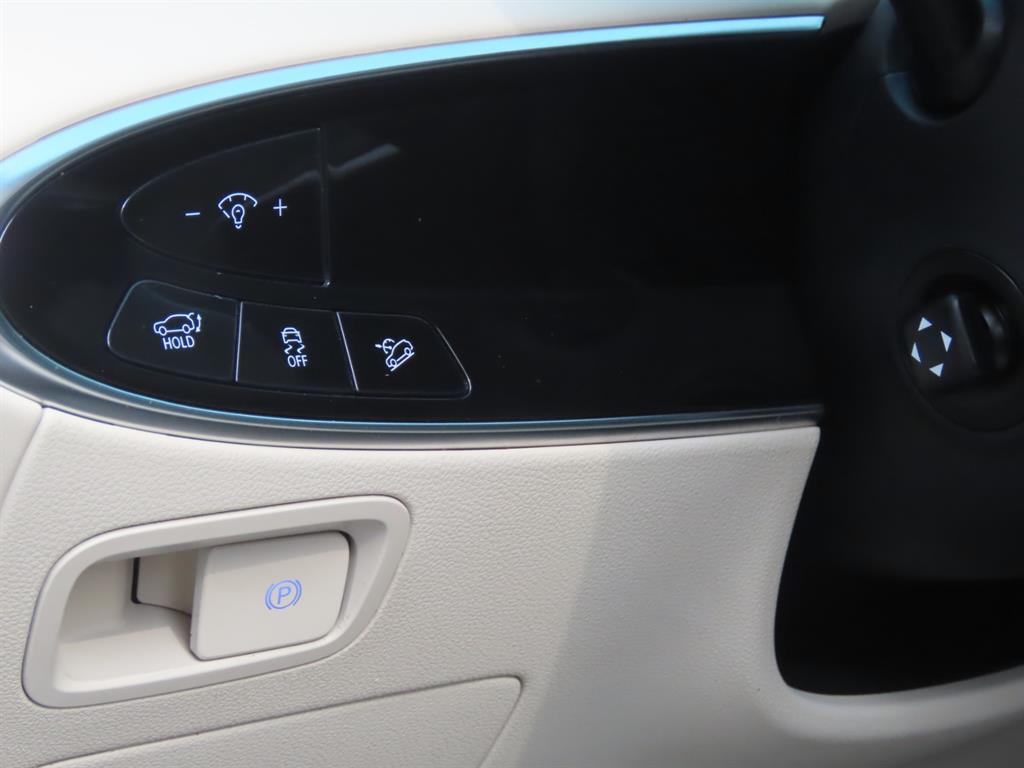 Genesis GV70 2025 Blanco - Importación desde Corea - HF Imports Iquique - Foto 13