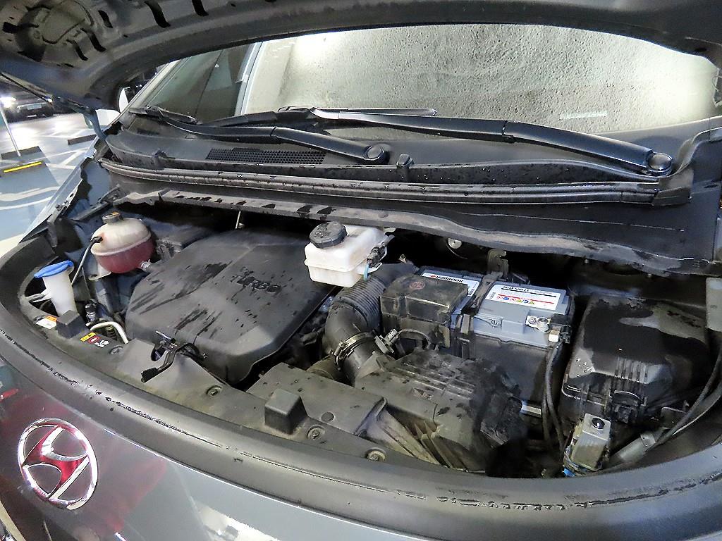 HYUNDAI Staria 2022 Gris - Importación desde Corea - HF Imports Iquique - Foto 17