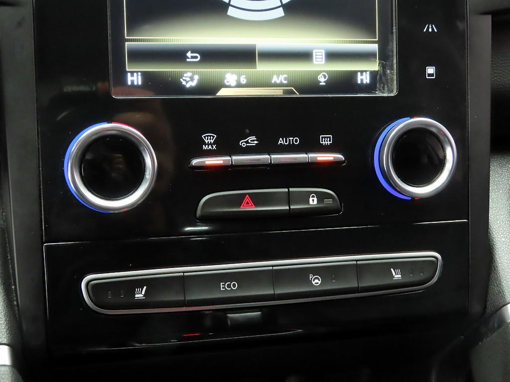 SAMSUNG QM6 - Vista 9