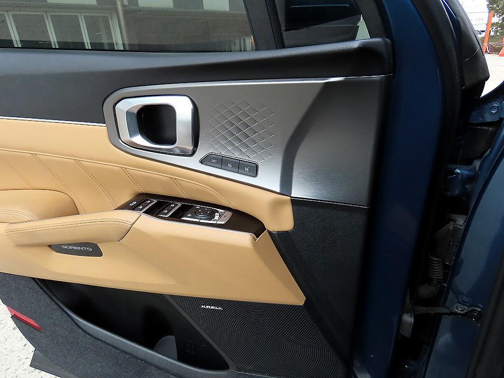 KIA Sorento - Vista 11