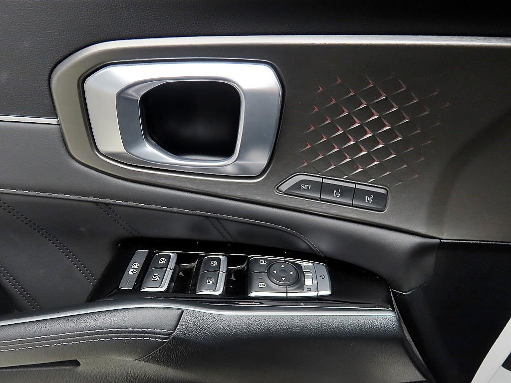 KIA Sorento - Vista 11