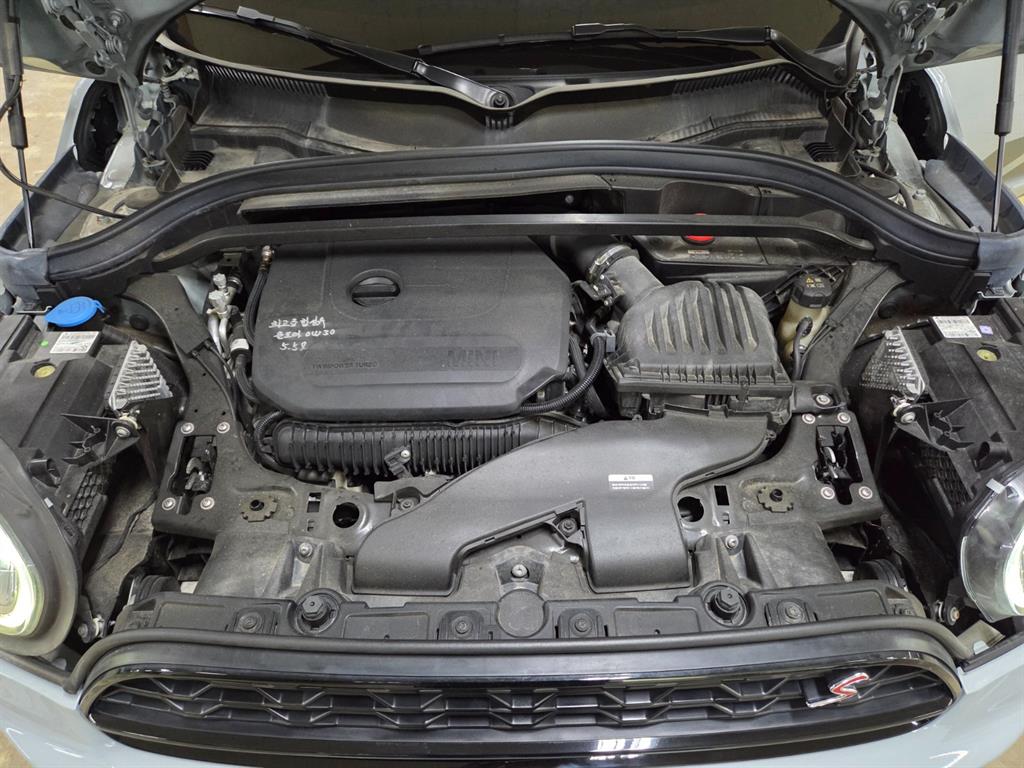 Mini Countryman 2023 Gris - Importación desde Corea - HF Imports Iquique - Foto 18