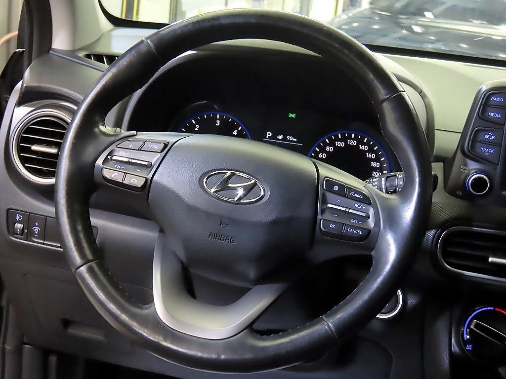 HYUNDAI Kona - Vista 8