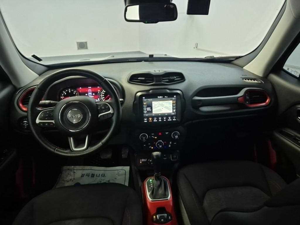 Jeep Renegade - Vista 7