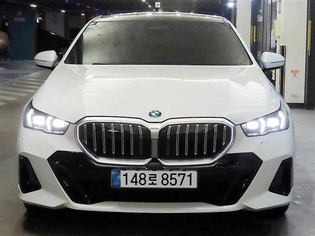 BMW 5 Series - Vista 2