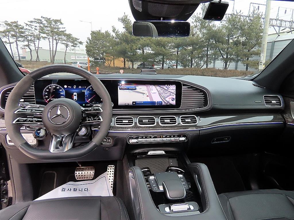 Mercedes Benz GLE Class - Vista 7