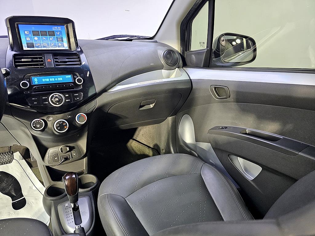 Chevrolet Spark - Vista 10