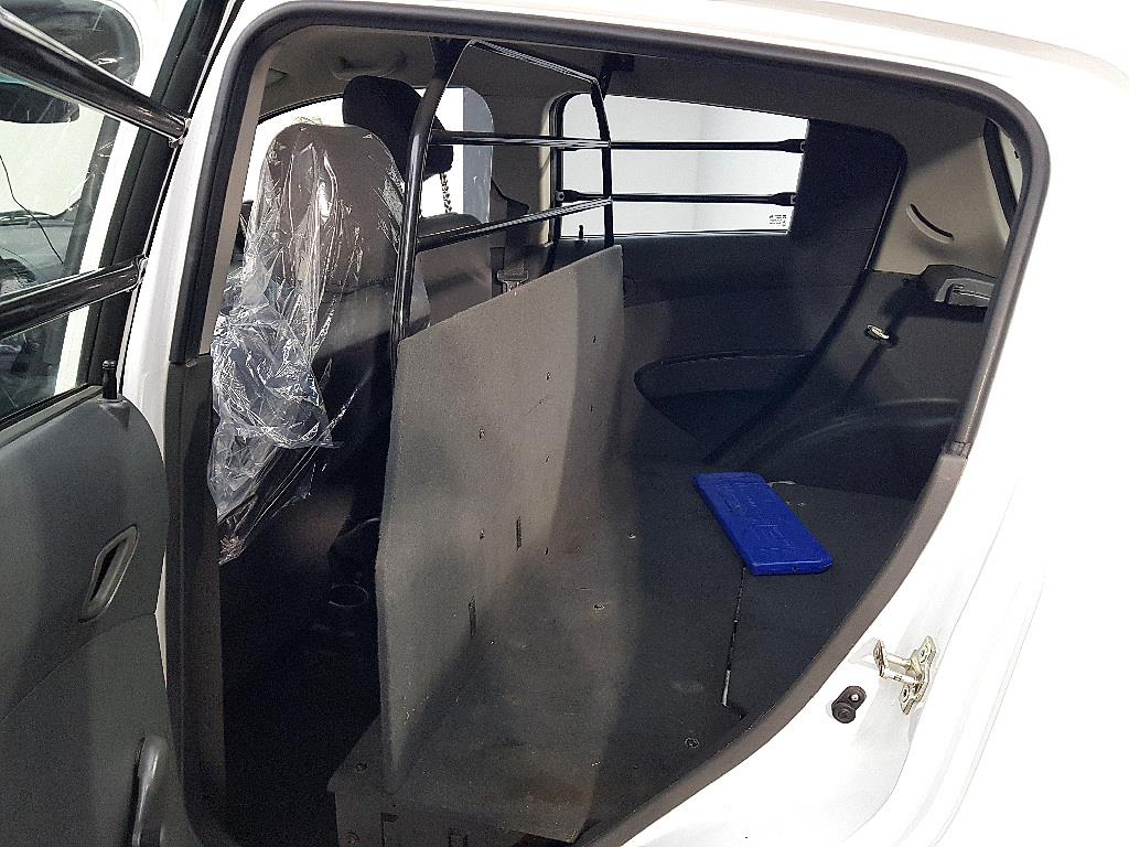 Chevrolet Spark - Vista 9