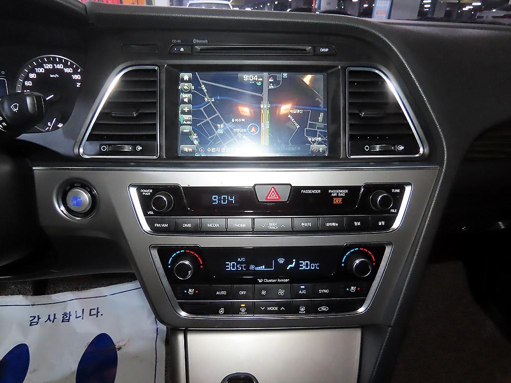 HYUNDAI Sonata - Vista 11