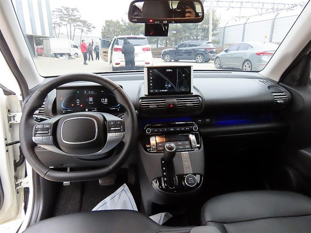 HYUNDAI Casper - Vista 7