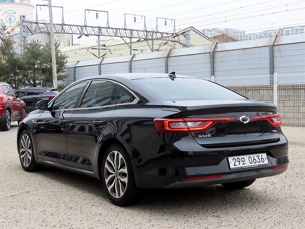 SAMSUNG SM6 - Vista 3