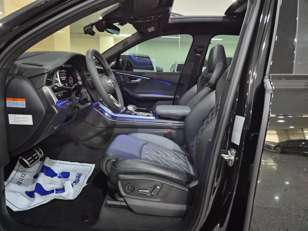Audi SQ7 2023 Negro - Importación desde Corea - HF Imports Iquique - Foto 13