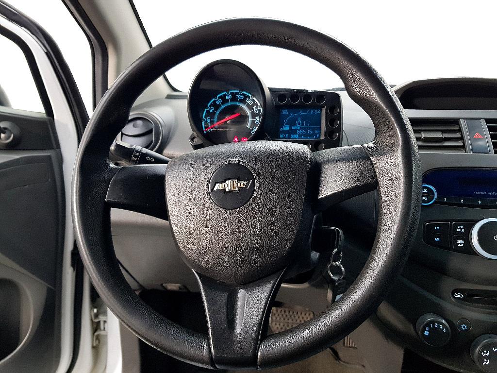 Chevrolet Spark - Vista 12