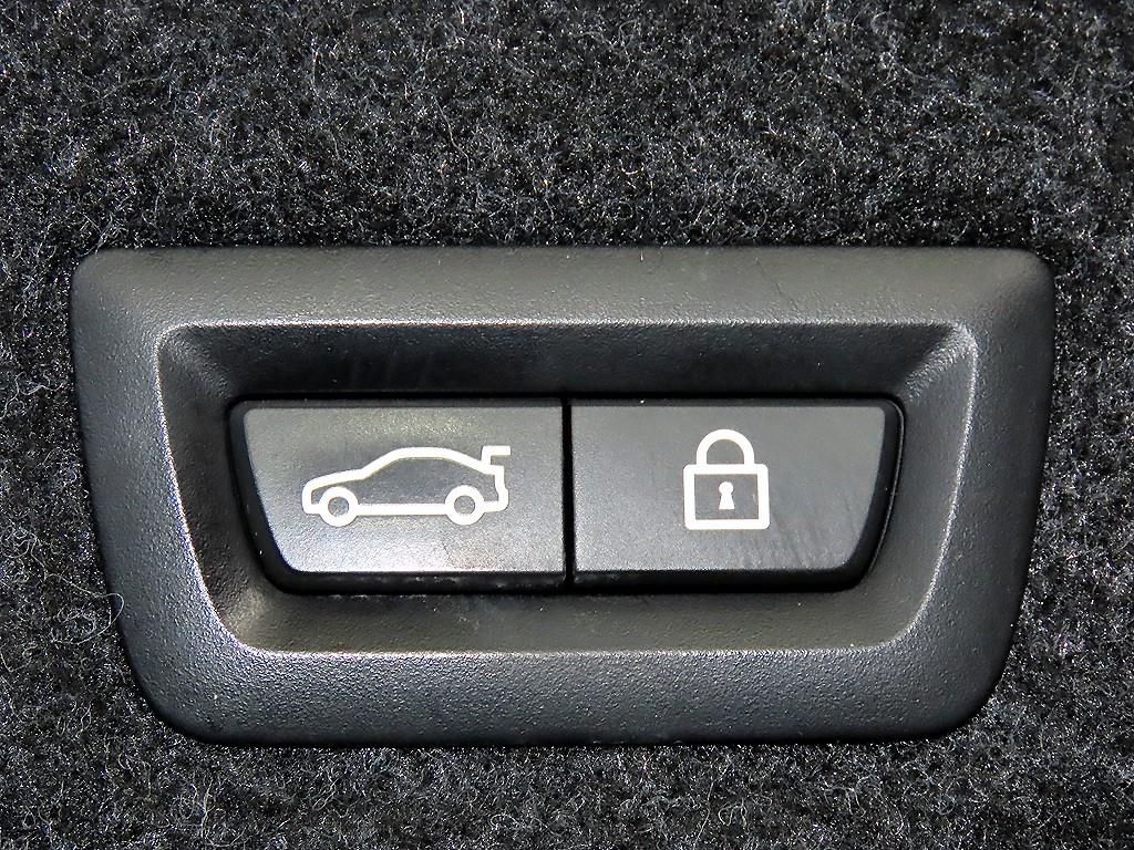 BMW 5 Series 2020 Negro - Importación desde Corea - HF Imports Iquique - Foto 15