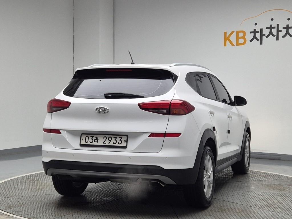 HYUNDAI Tucson - Vista 3