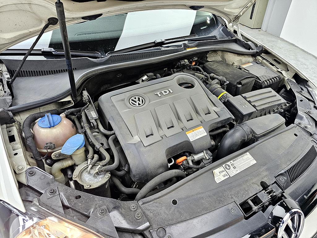 Volkswagen Golf - Vista 6