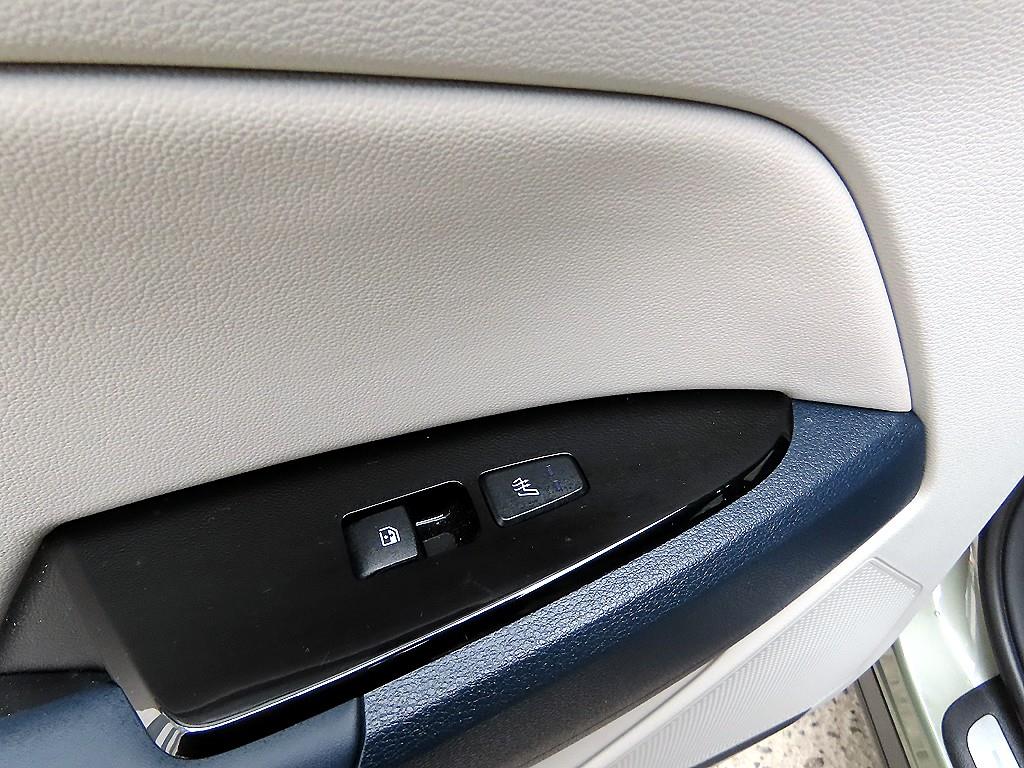 KIA Sportage 2023 Verde - Importación desde Corea - HF Imports Iquique - Foto 15