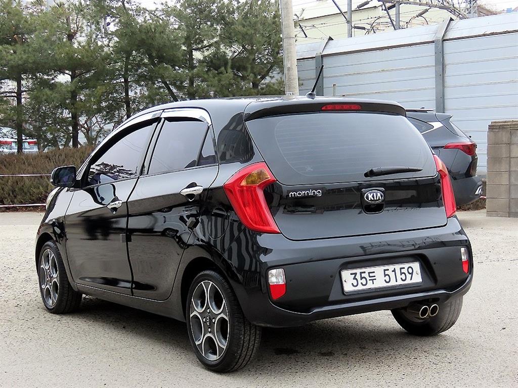 KIA Morning - Vista 3