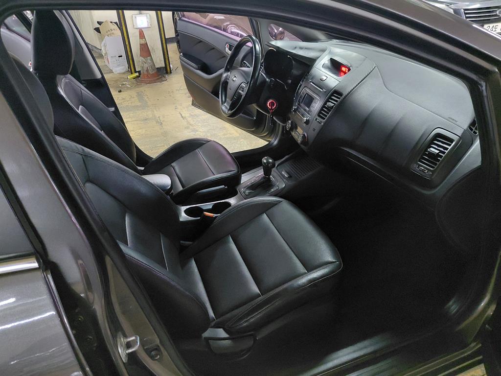 KIA K3 2013 Gris - Importación desde Corea - HF Imports Iquique - Foto 16