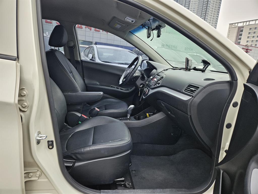 KIA Morning - Vista 8