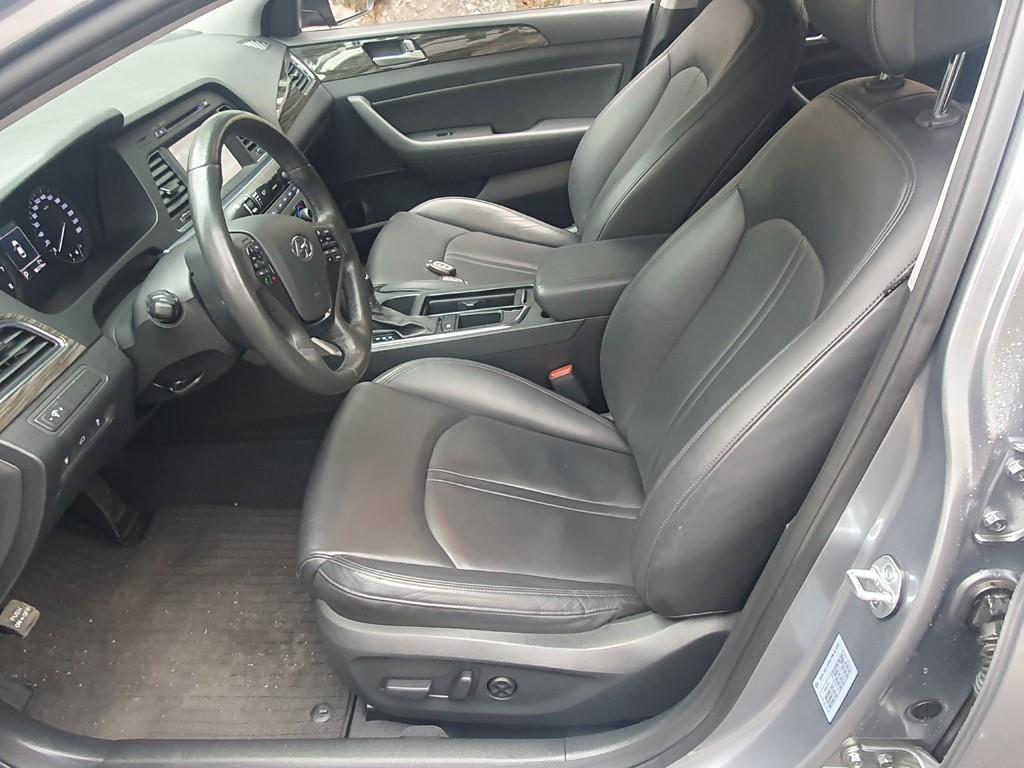 HYUNDAI Sonata - Vista 7