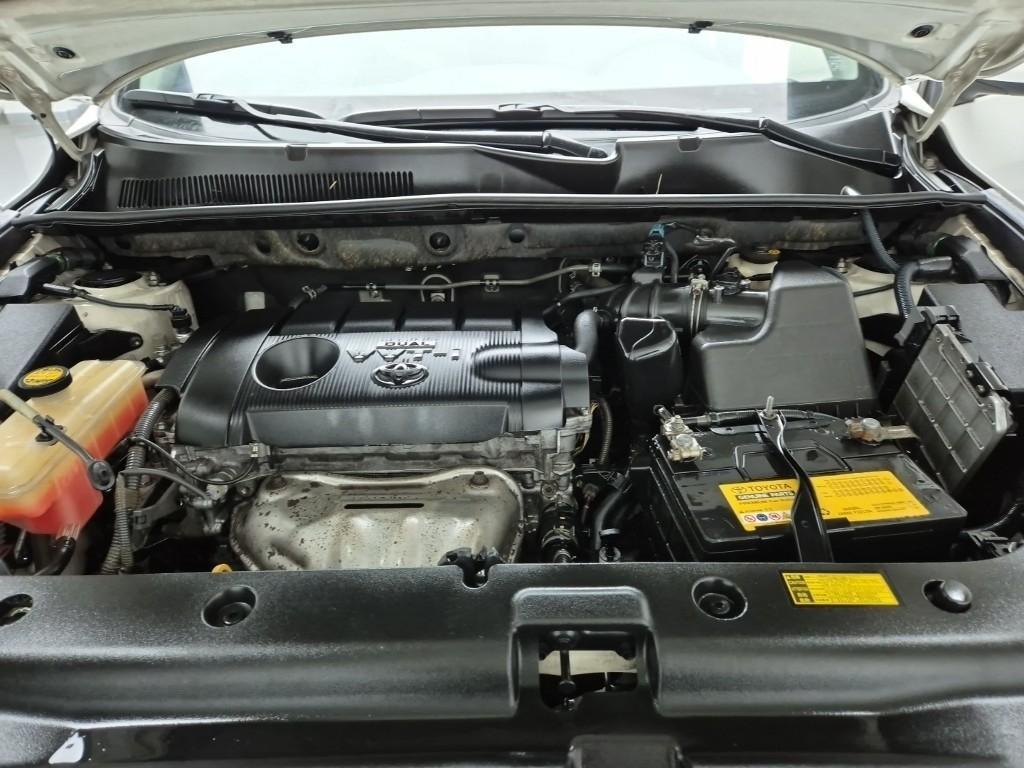 Toyota RAV4 - Vista 5