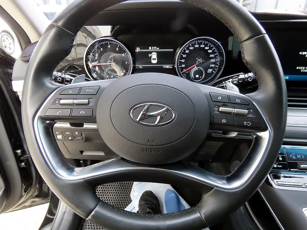 HYUNDAI Grandeur - Vista 8