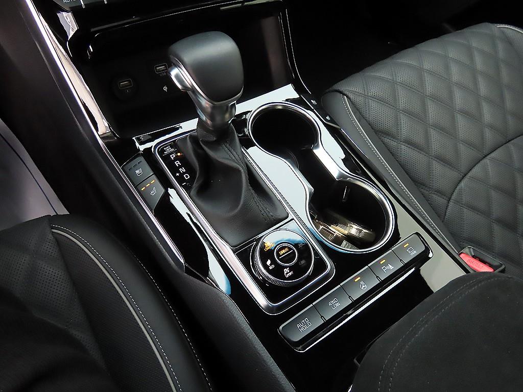 KIA Mohave - Vista 11