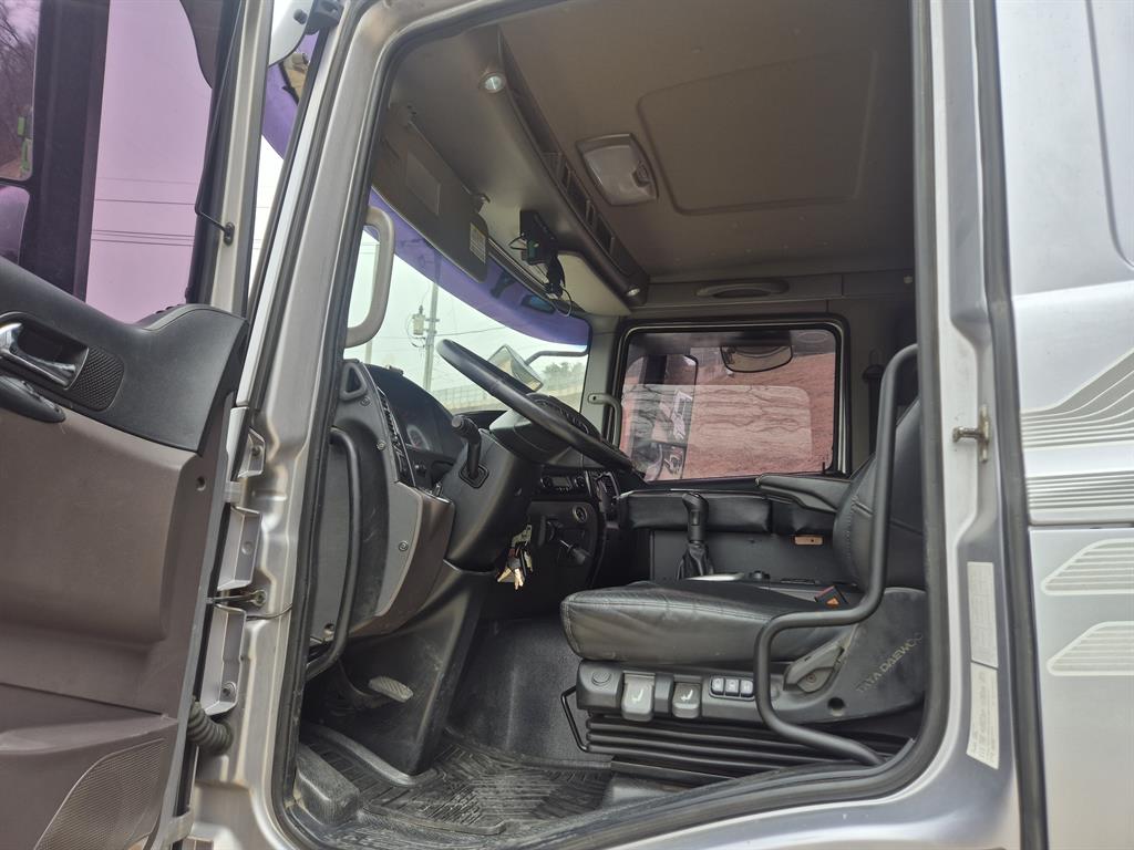 medium and large cargo Cargo - Vista 12